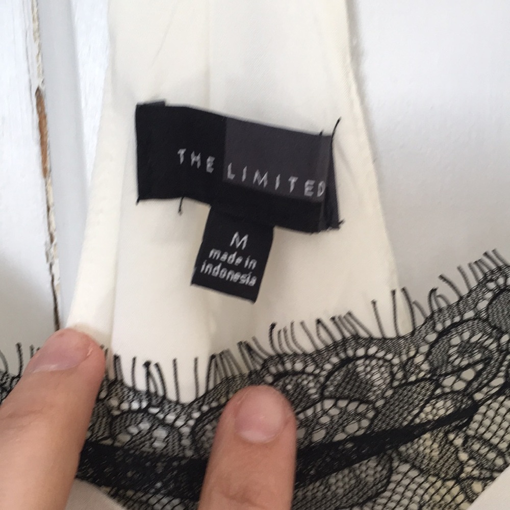 Top - Picture 2 of 3